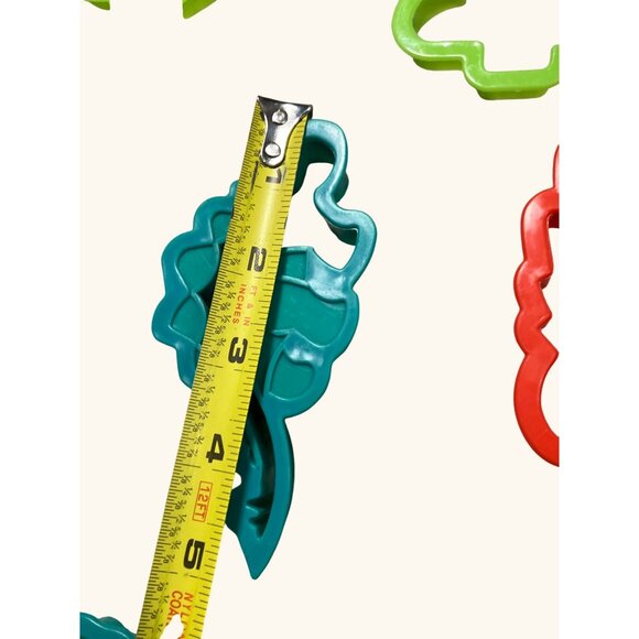 Dinosaur-Themed Cookie Cutter Set Plastic for Cookie Making or Play-Doh Fun - Picture 9 of 10